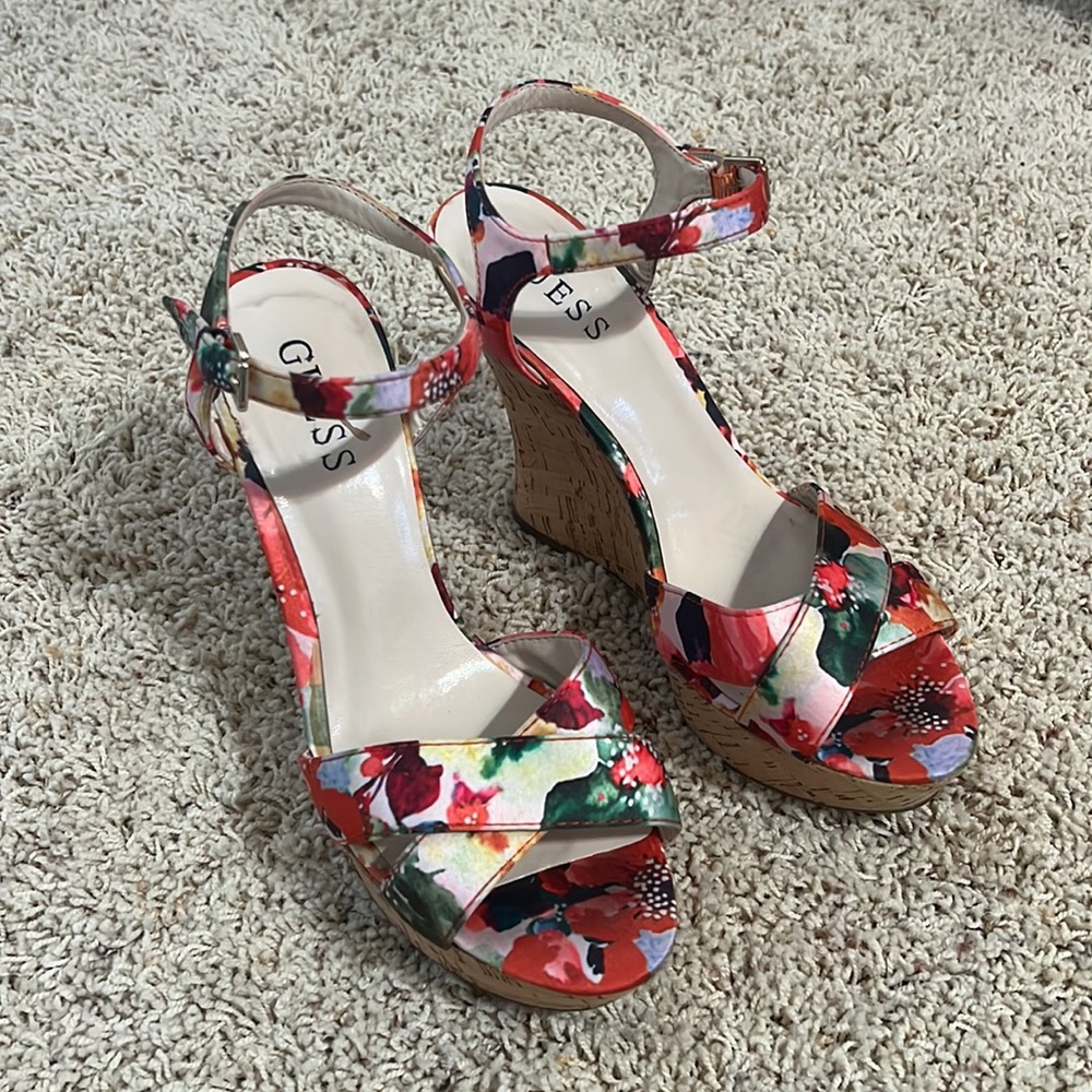 Guess Floral Wedge Sandals (8) - Picture 2 of 10
